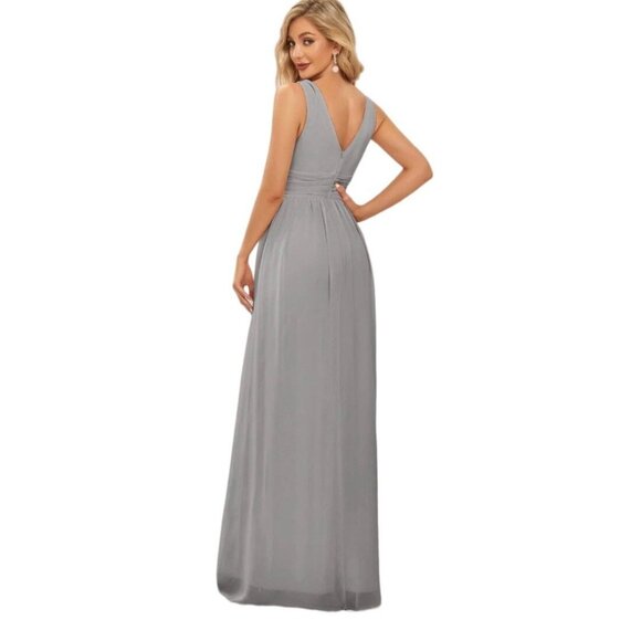 Ever Pretty NWT Gray Chiffon Fit and Flare Special Occasion Gown - Picture 2 of 11